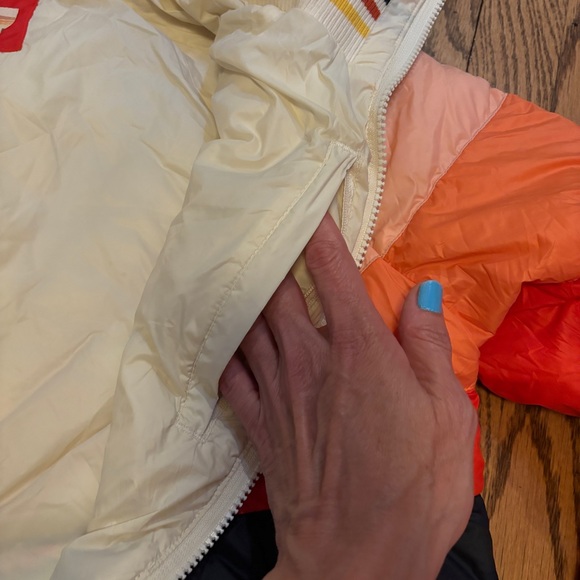 Marine Layer EUC Archive Apres Sunset Puffer - Medium / Navy Sun coat jacket - Picture 9 of 16